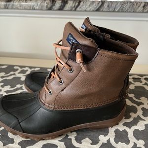 Sperry Waterproof Boots Size 7